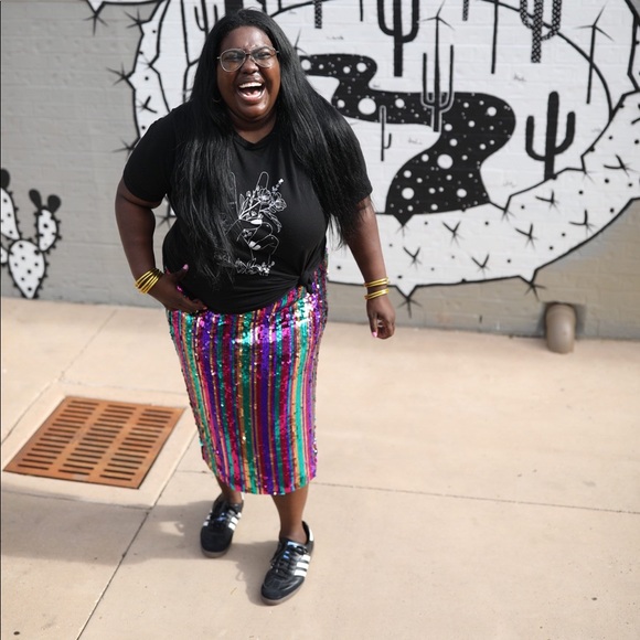 Multi Colored Sequin Pencil Skirt - Picture 4 of 5